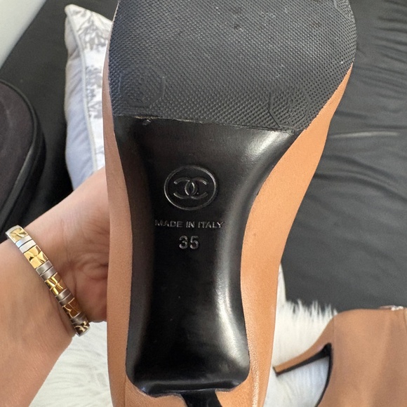 Chanel Brown and Black - Picture 5 of 6